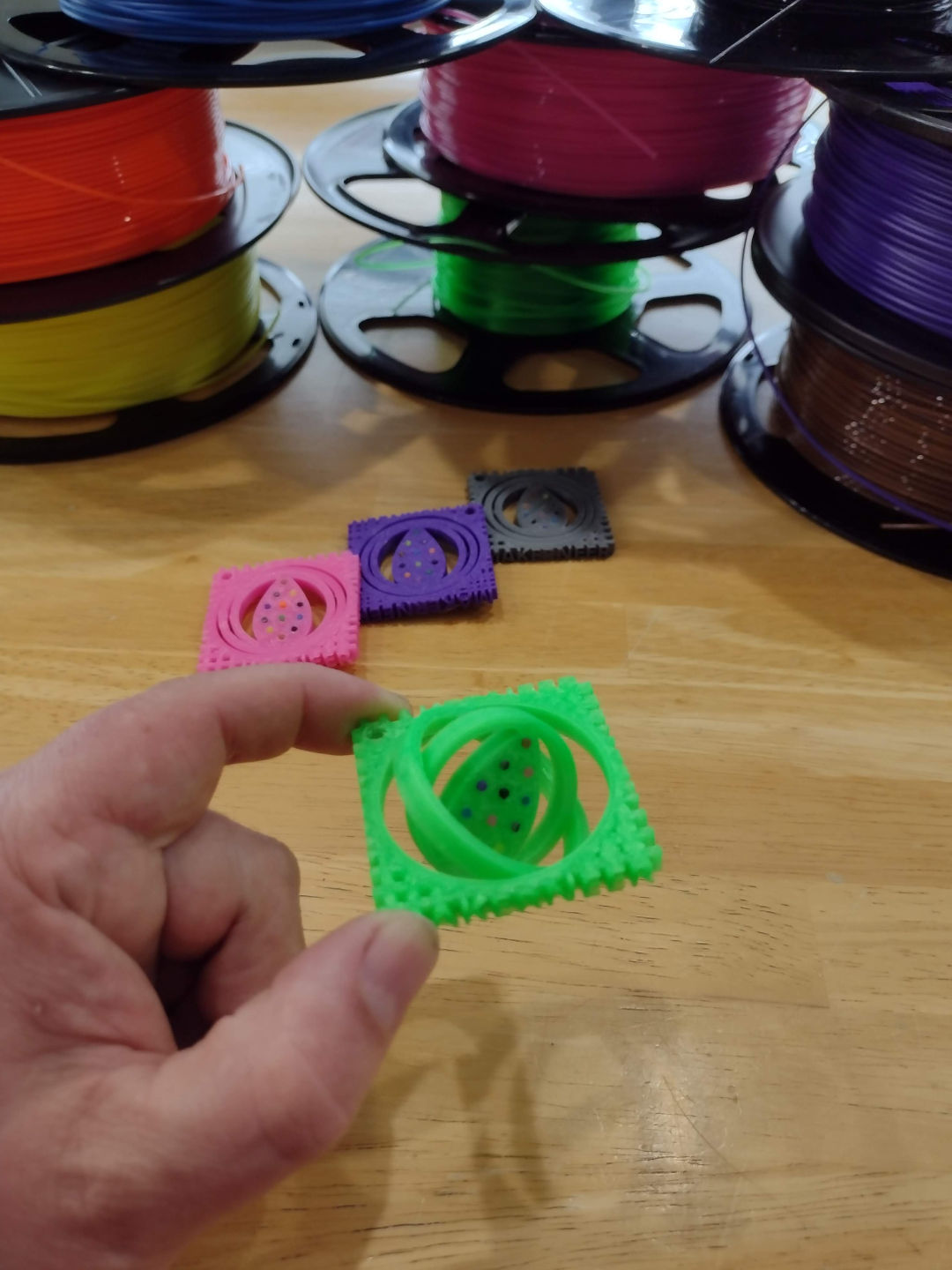 Easter Egg Gimbal Keychain