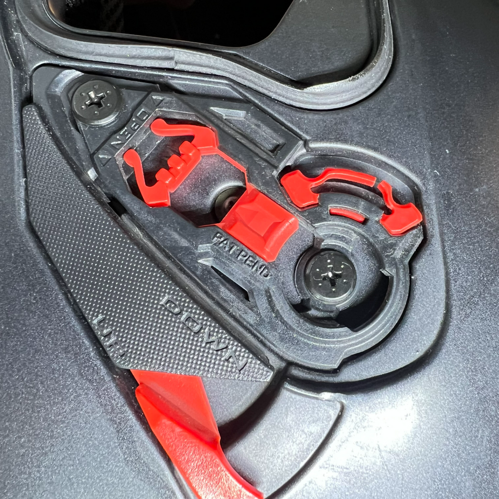 AGV Visor Mechanism Clip