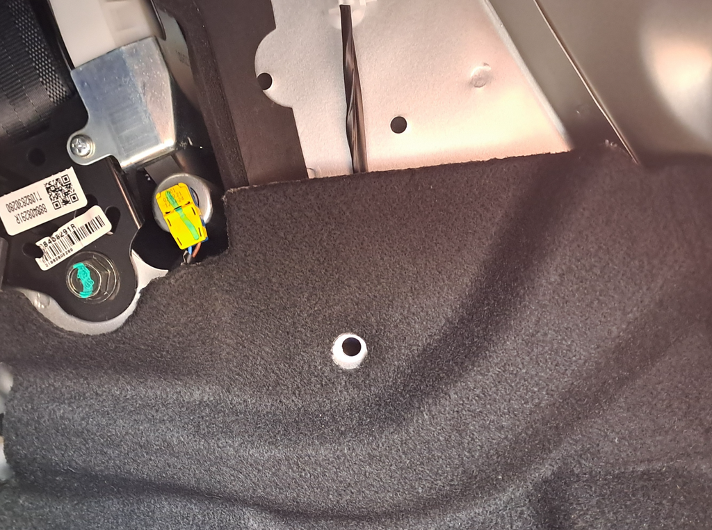 Dacia Spring Electrical Cable Hook