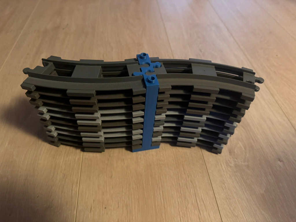 Duplo rail storage unit