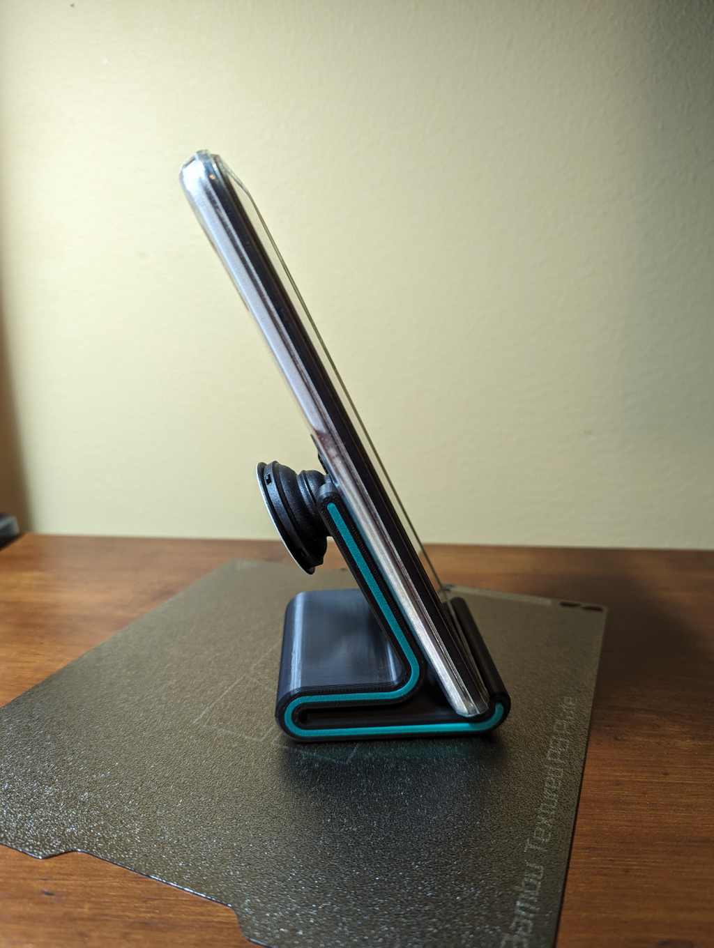 Stand for Phones w/ Pop Sockets - No AMS