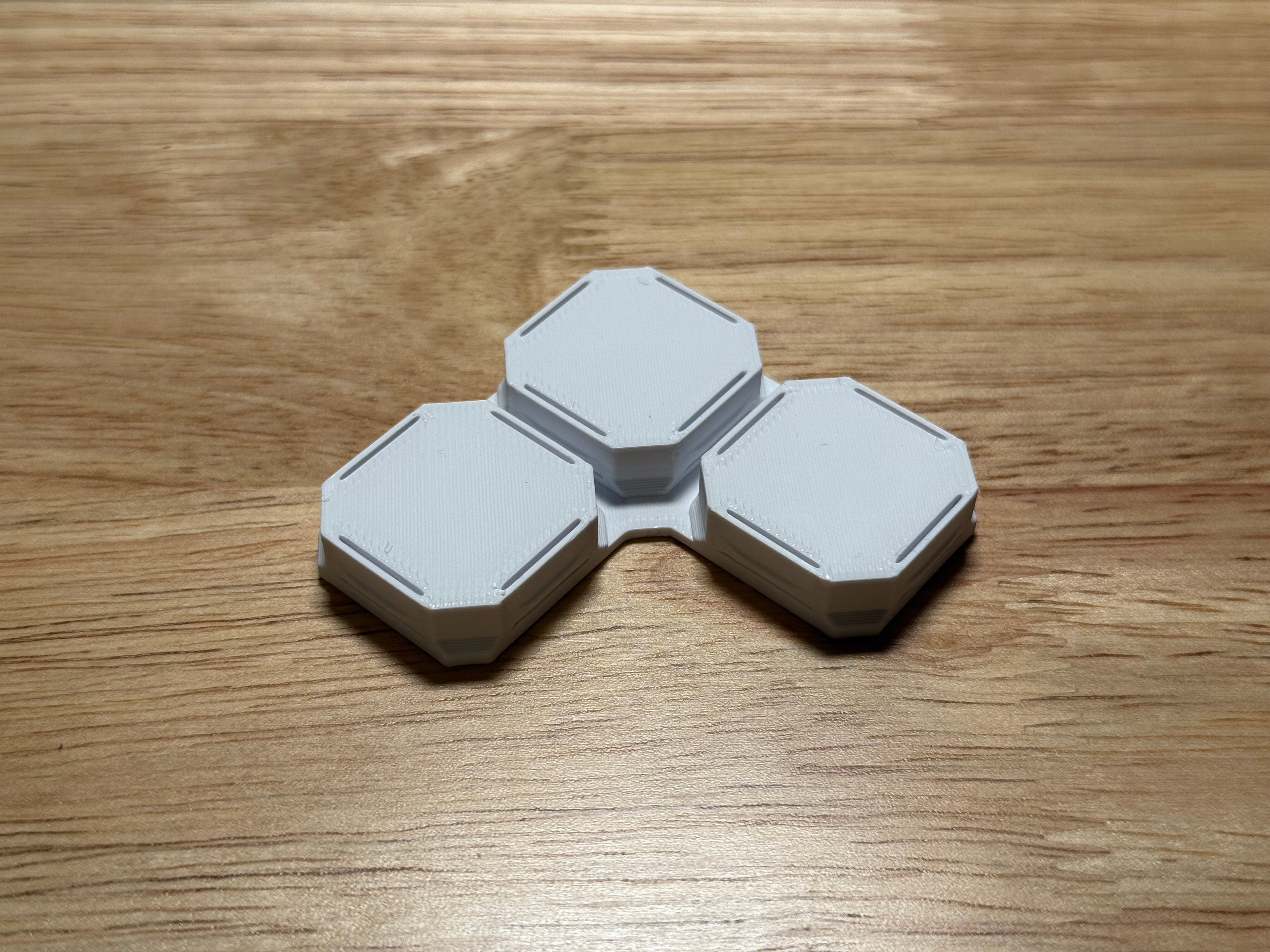 openGrid - Adhesive Wall Mount