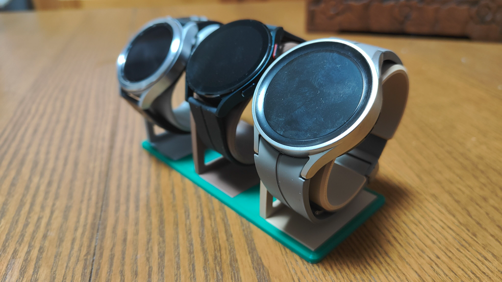 3-module front watch holder