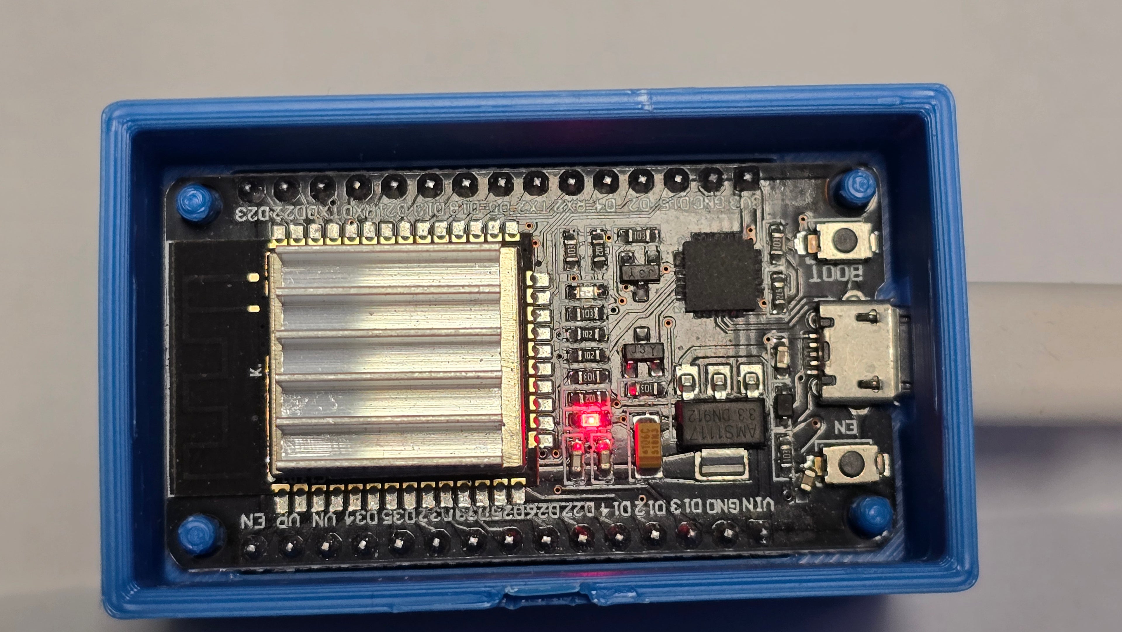 ESP32 + Heatsink case