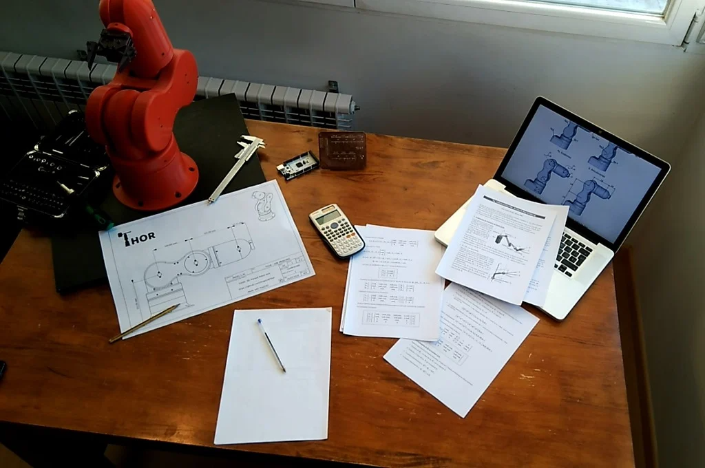Thor - Open Source, 3D printable Robotic Arm