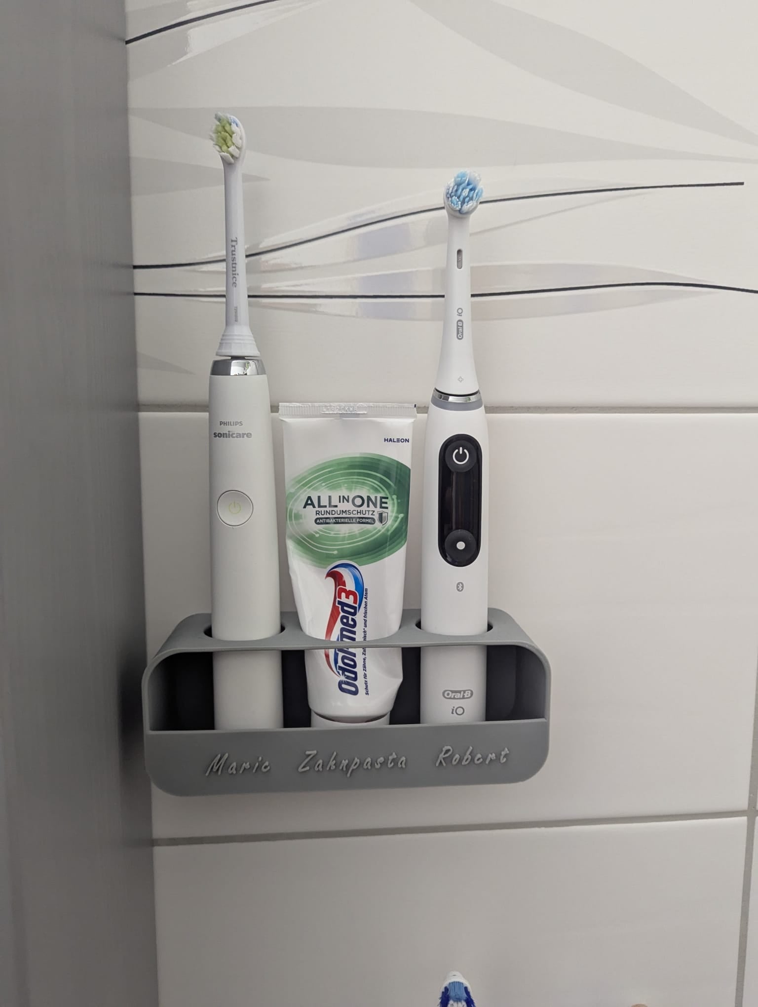 Zahnbürstenwandhaltung