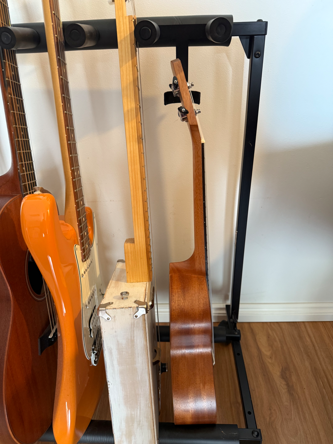 Guitar Stand Short neck guitar or uke adapter
