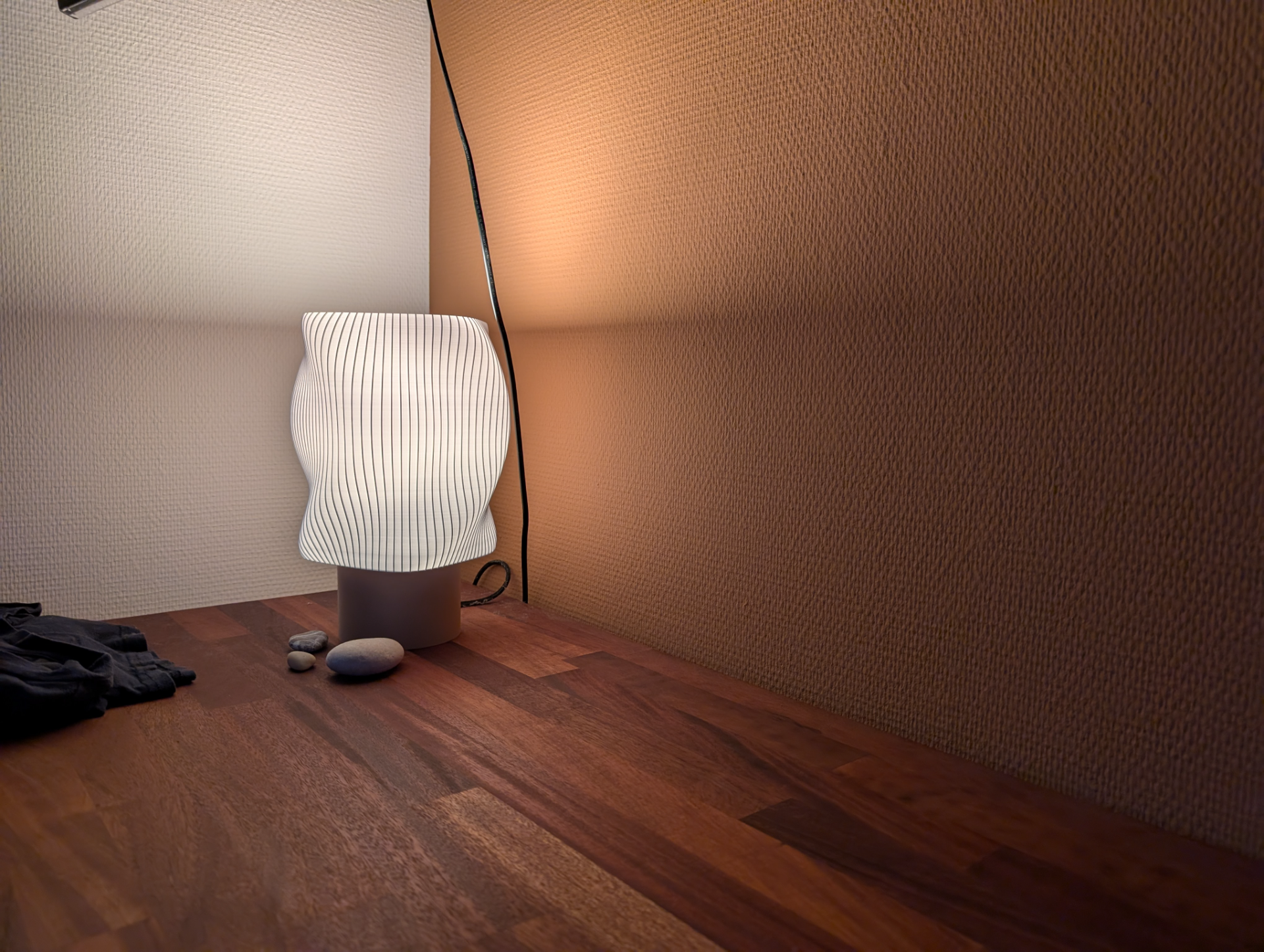 E27 Lamp Stand