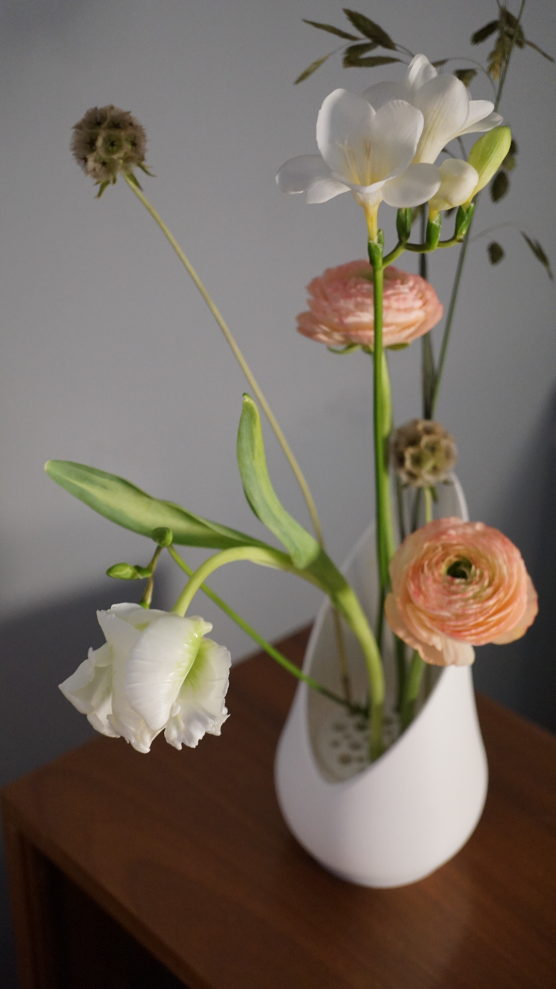 Modern Vase with Integrated Flower Frog
