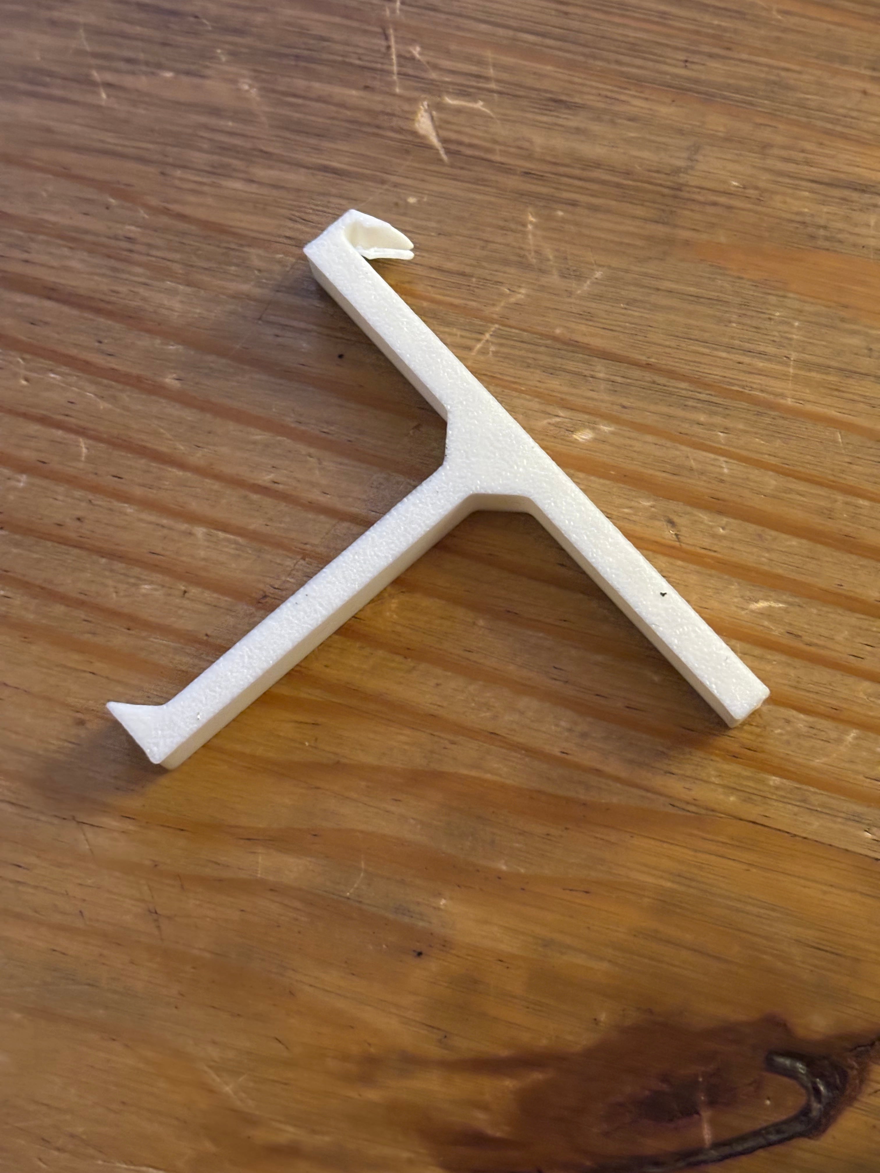 Hook for Triange Mesh/Corsair 4000d front mesh
