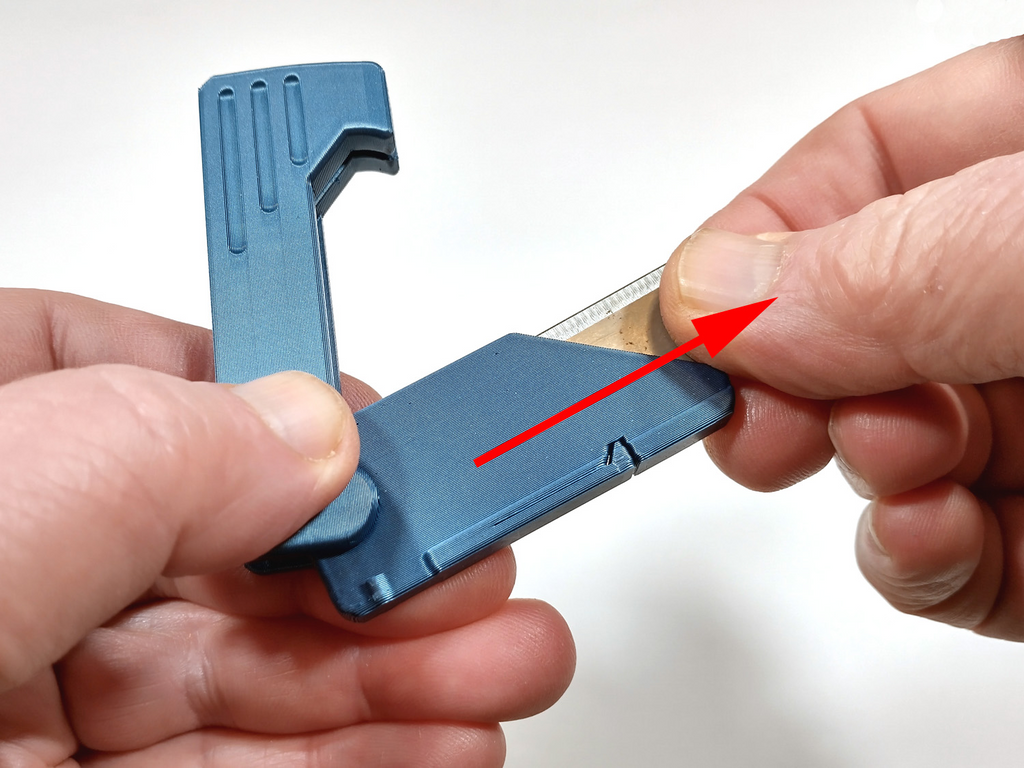 Folding Utility Knife (print-in-place)