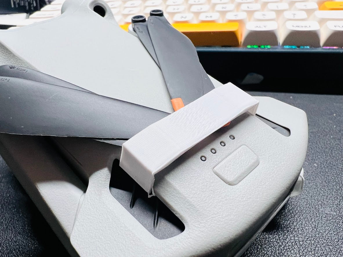 DJI Mini 3 Pro - low profile prop blade clamp