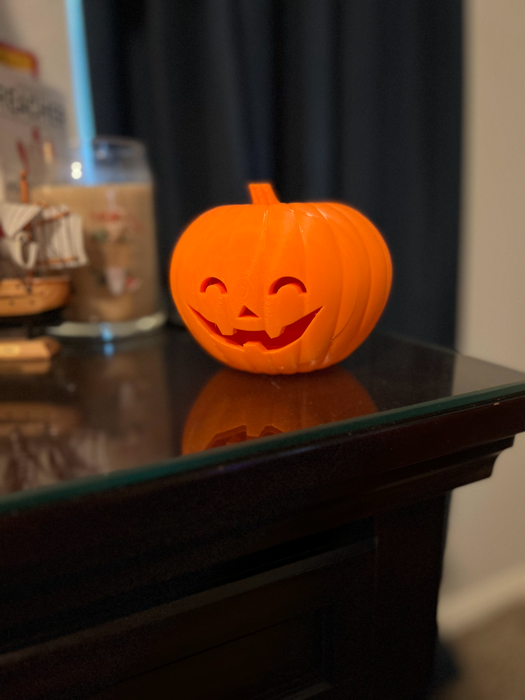 Magnetic Face Changing Pumpkin w/ Tealight