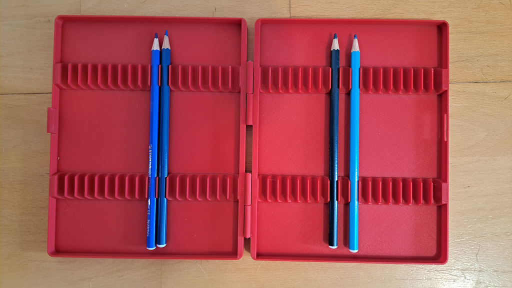Stabilo aquacolor pencil case