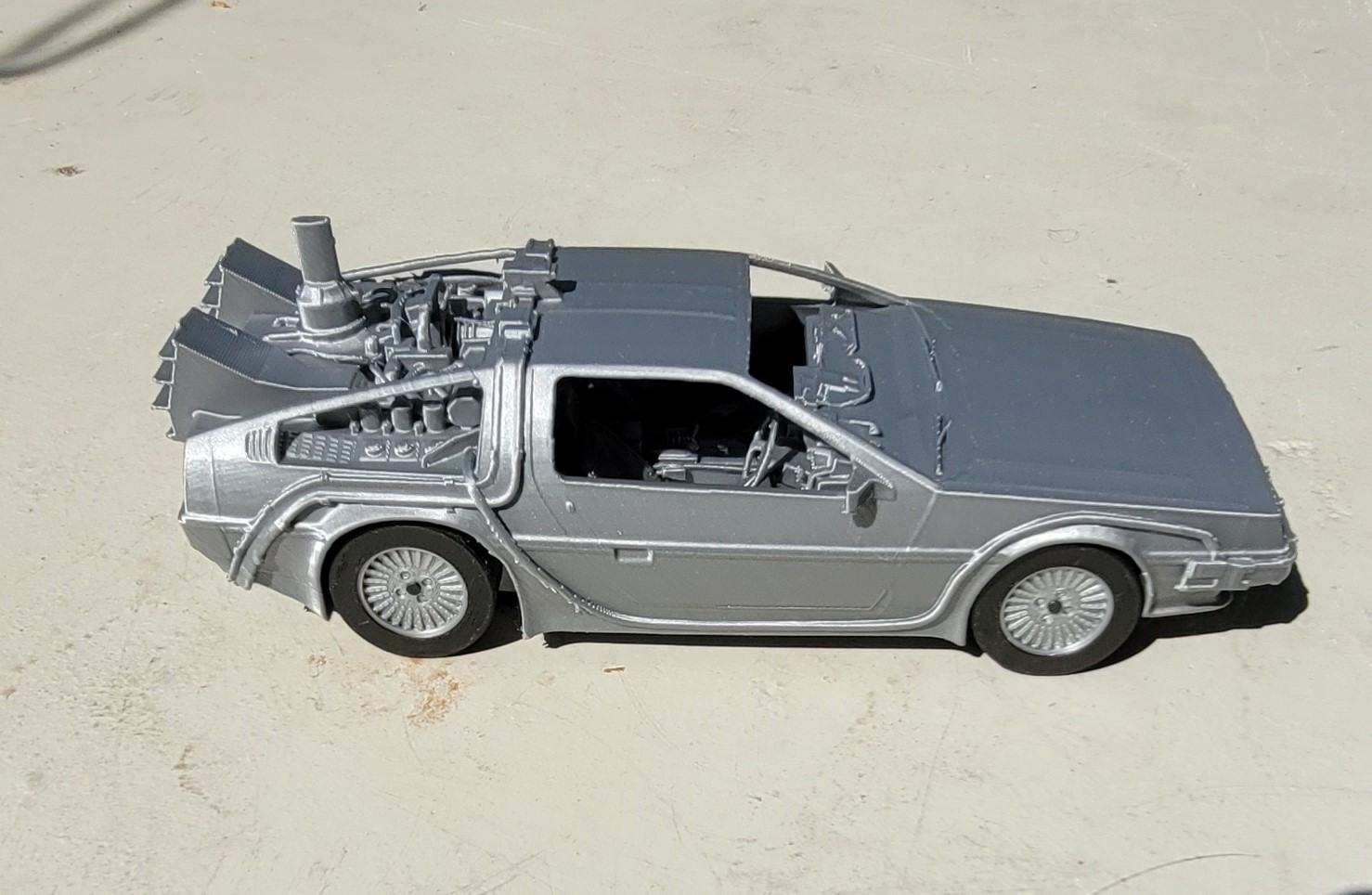 Delorean - Back to the Future (RELOADED)