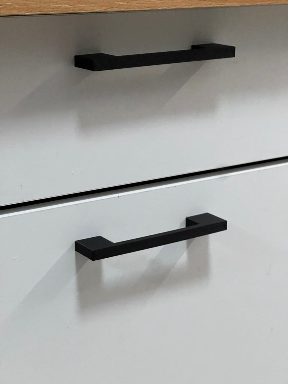 Furniture handle