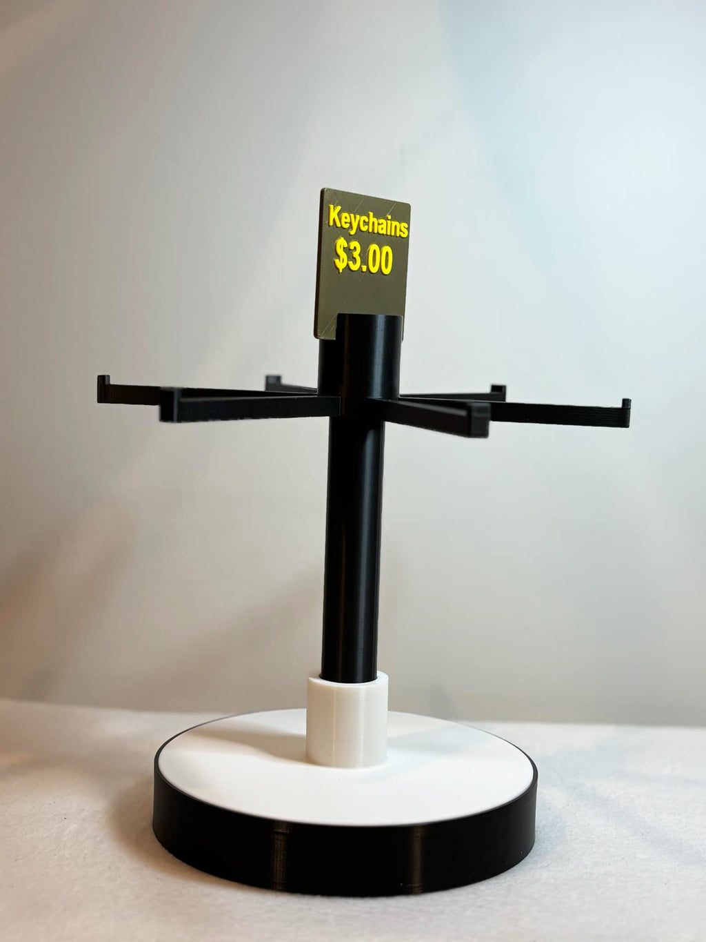 Spinning keychain display stand customizable V2!
