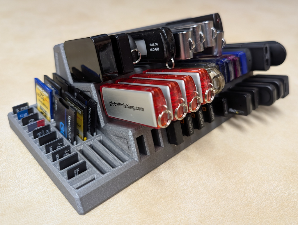 Desktop USB / SD Card / Micro SD Card Organizer