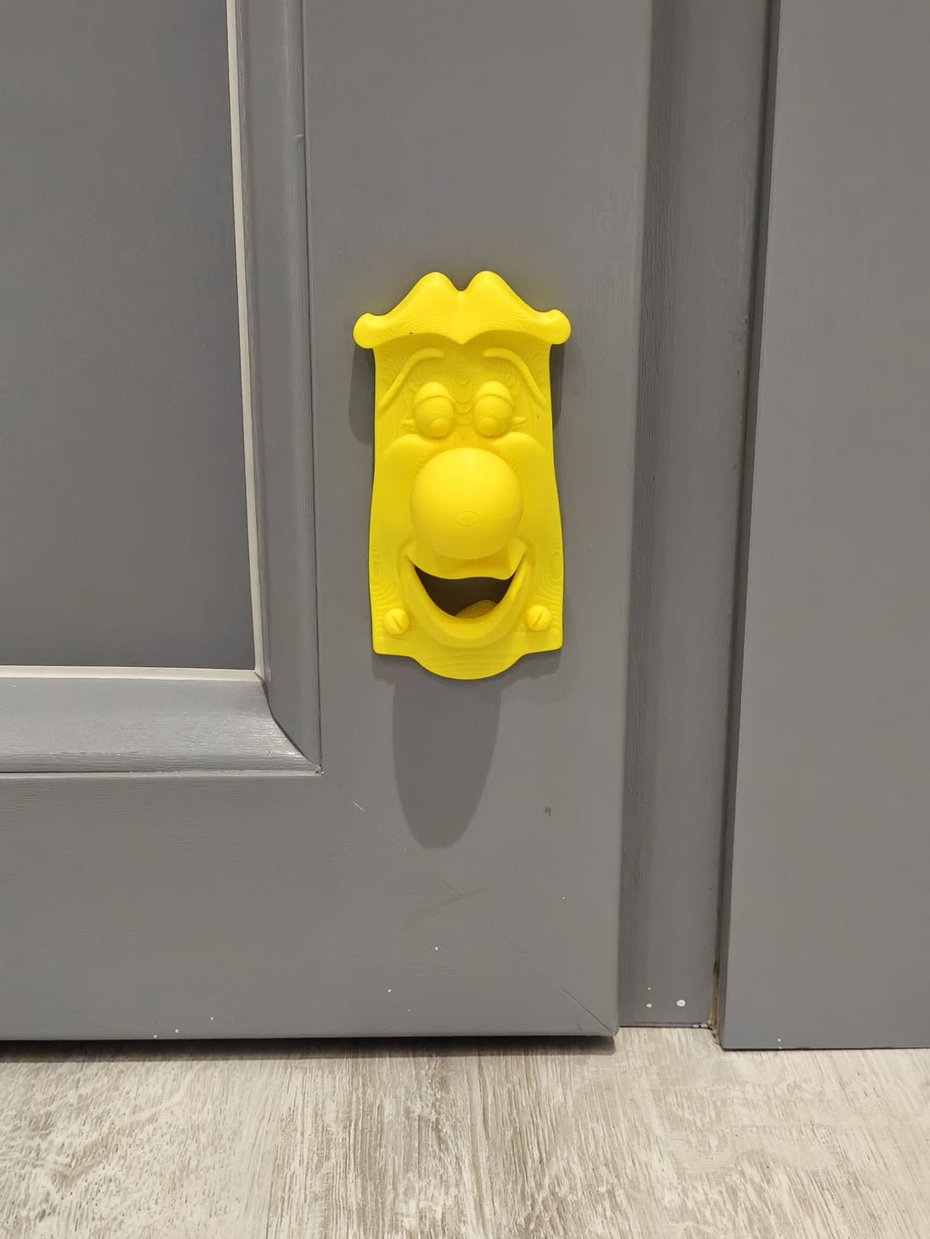 tiny door Alice in Wonderland