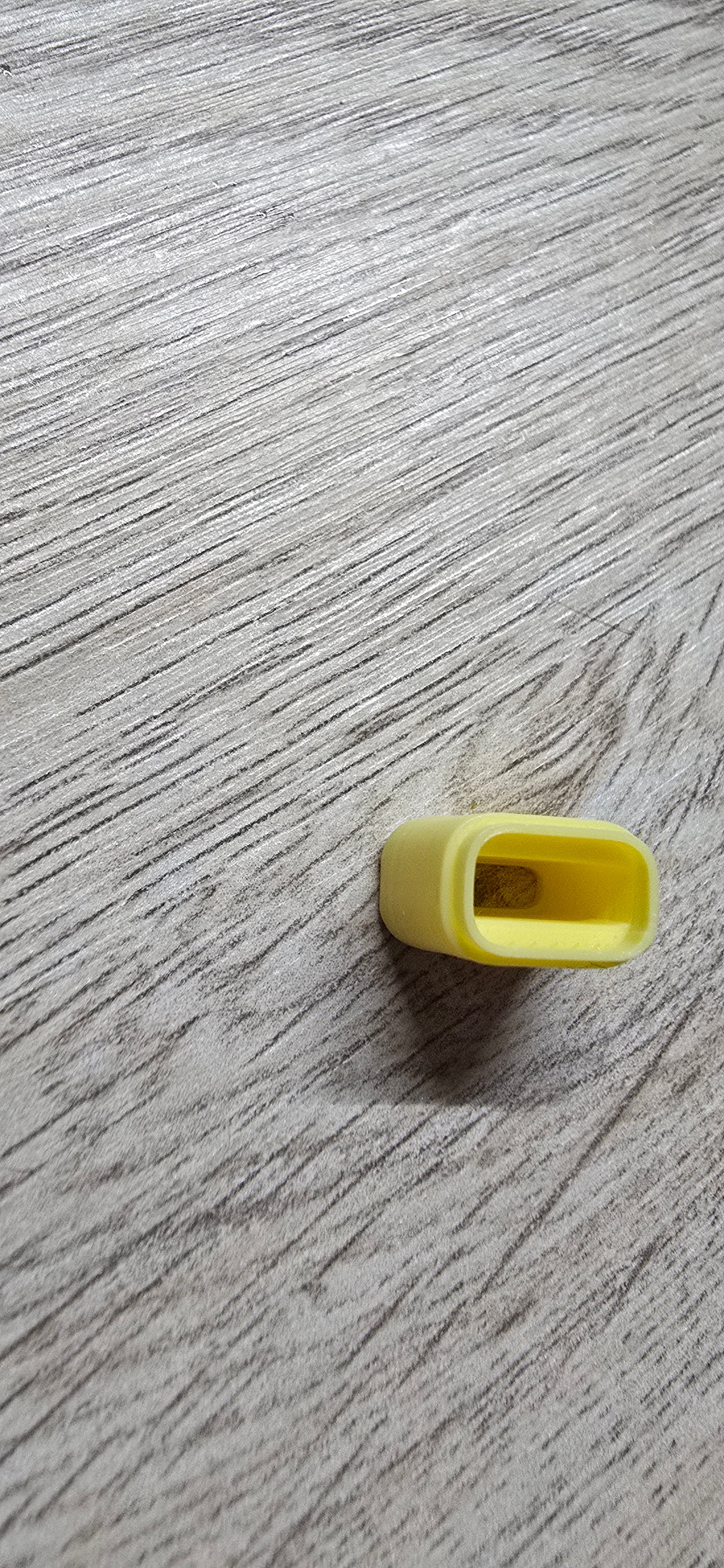 Angled USB Type-C plug(left-right)