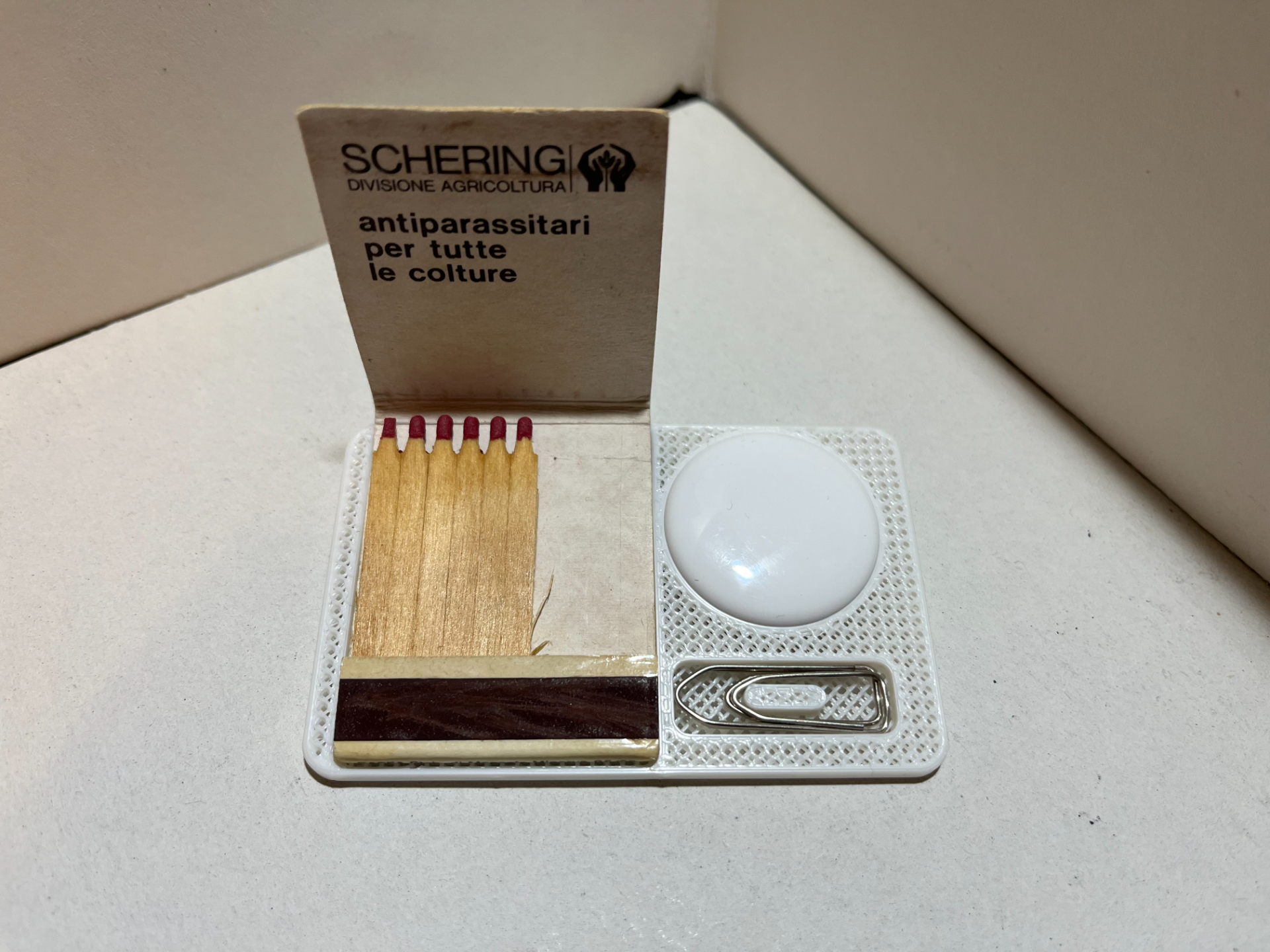 Wallet card for AirTag