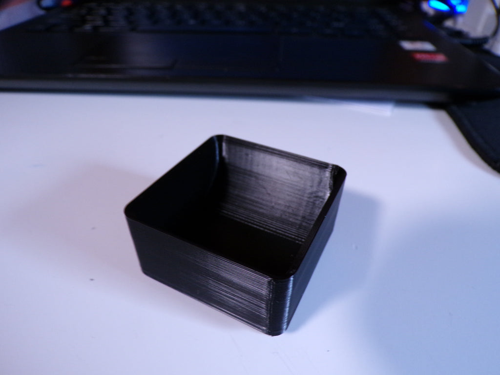 Gridfinity 1x1x3 Bin With Scoop Ramp