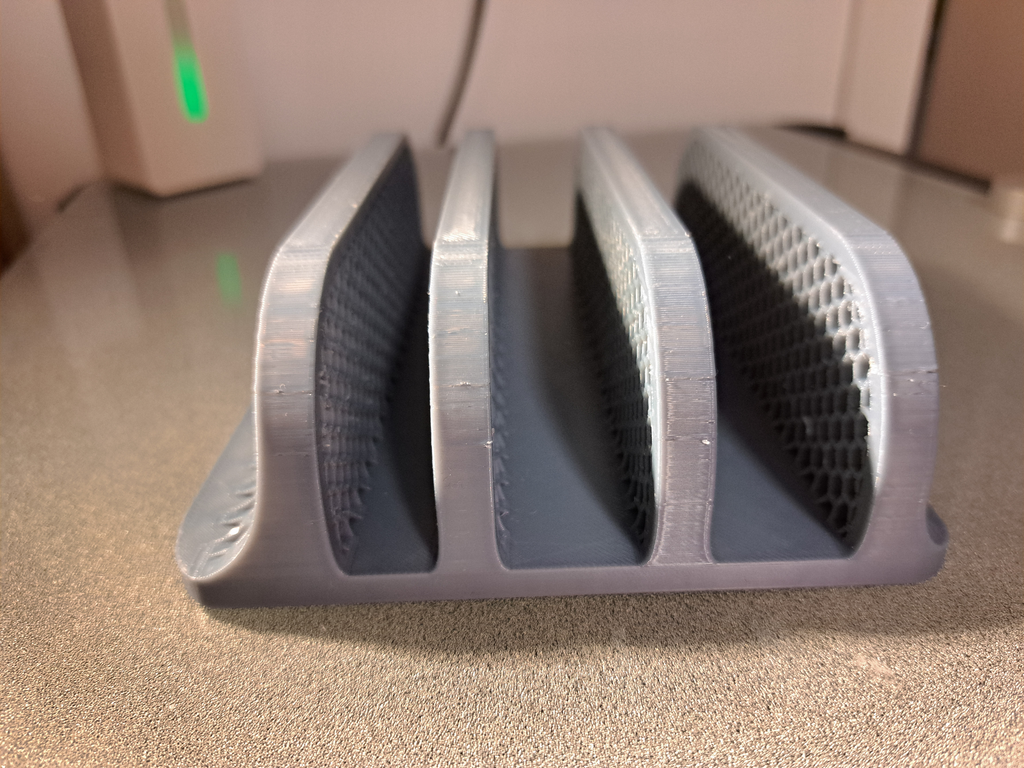Laptop Vertical Stand (3 slots: 15mm, 22mm, 22mm)