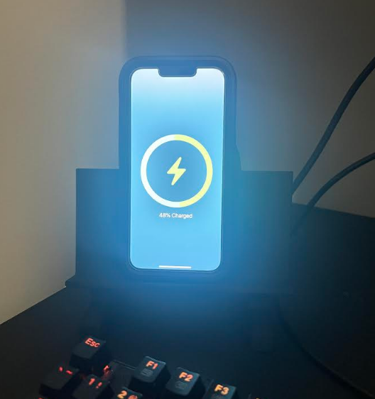 Vertical/Horizontal Wireless Phone Charging Stand