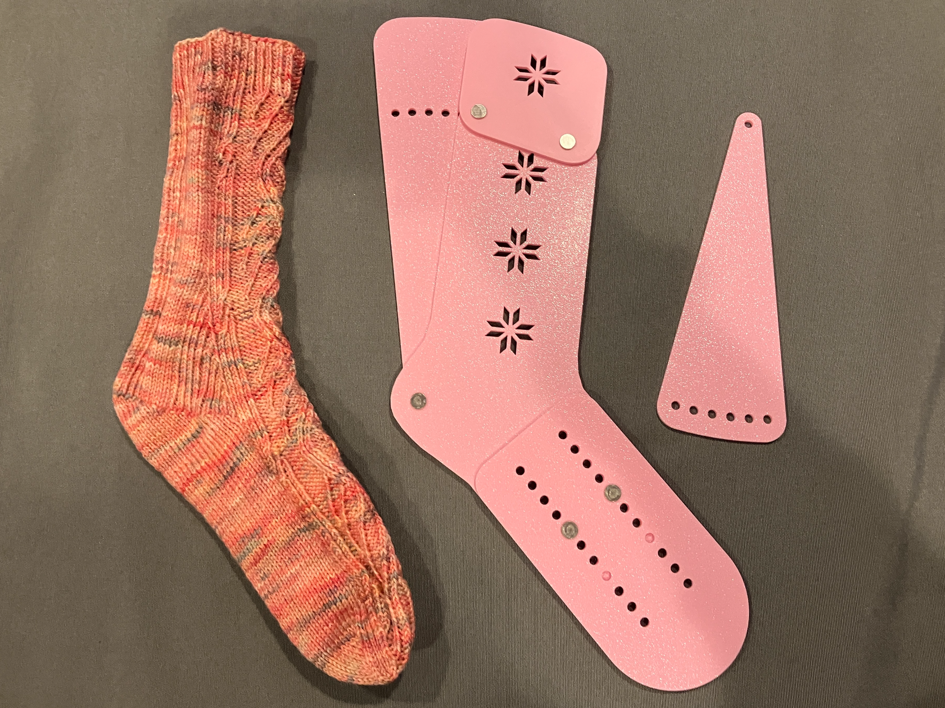 Adjustable Leg/Calf Sock Blocker