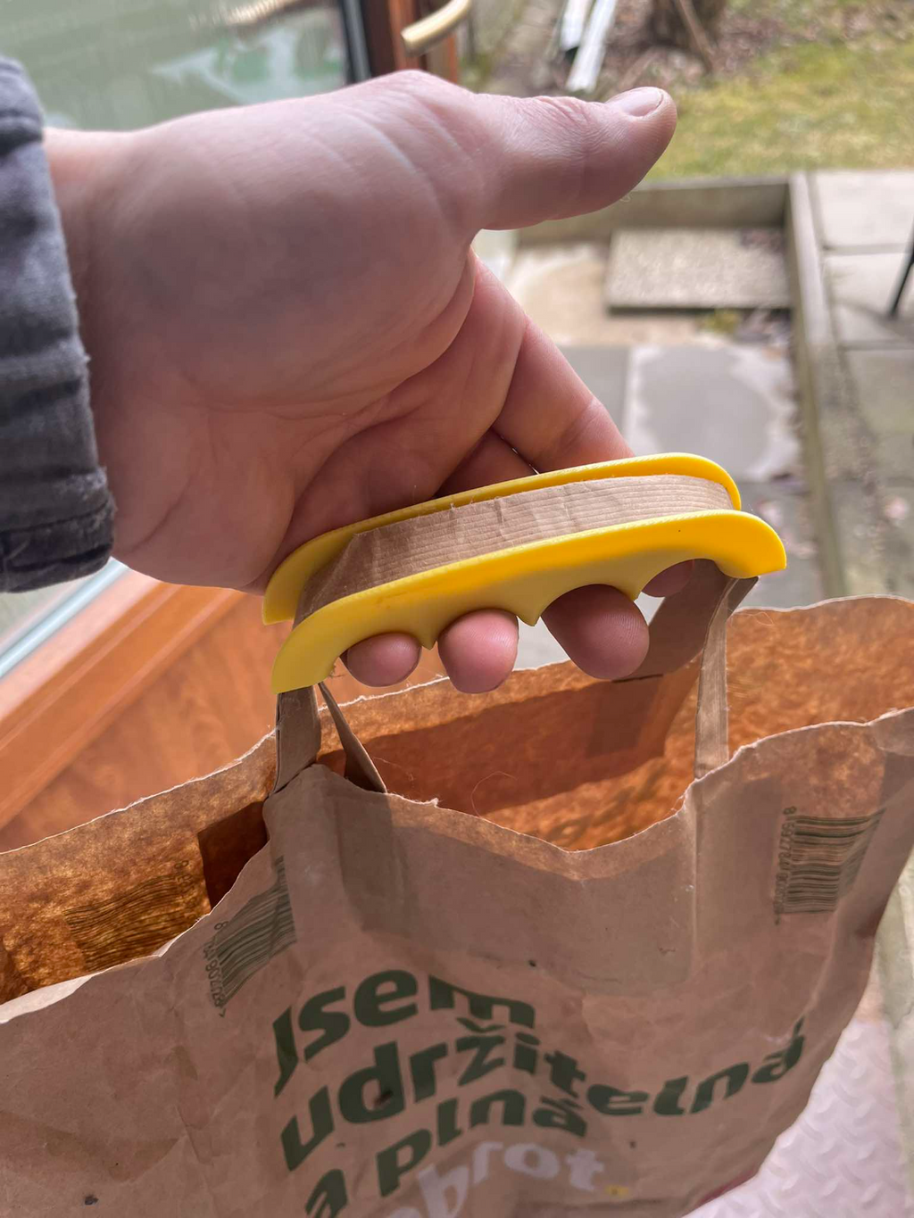 Grocery bag carrier for multiple items at once