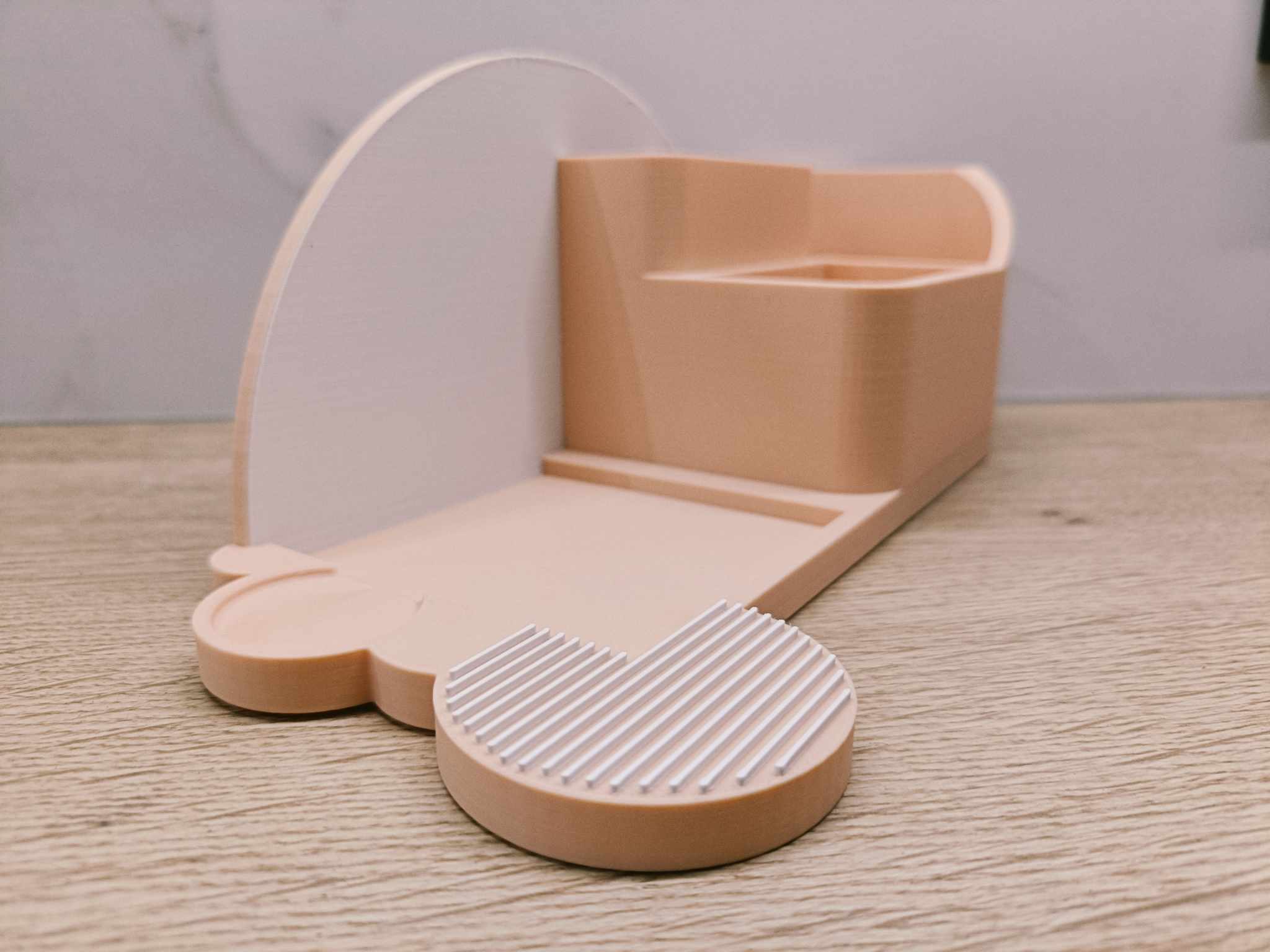 Makeup organizer