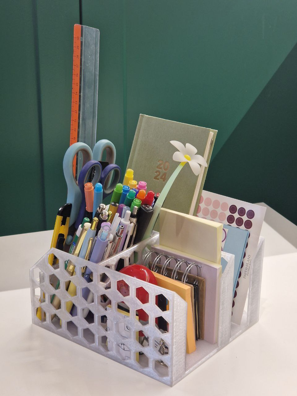 Desk office organizer pen holder