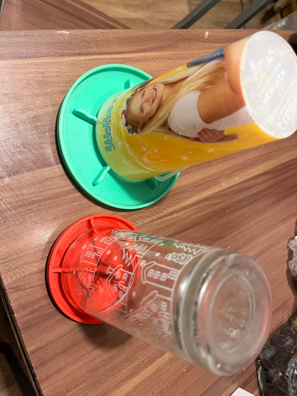 Dripper for cups and glasses