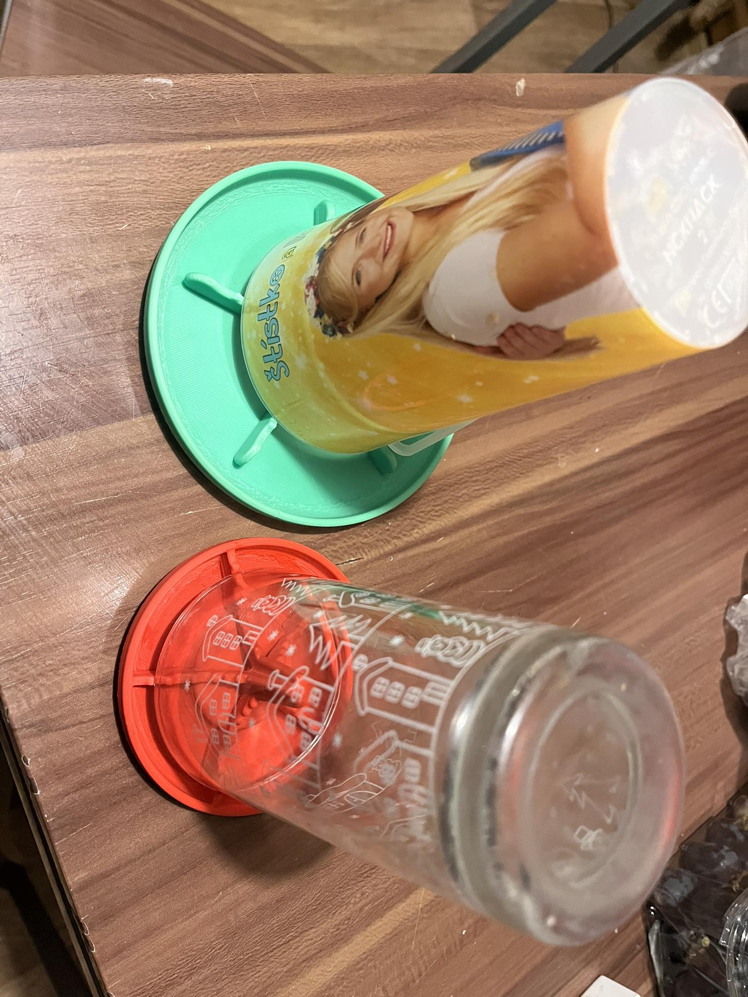 Dripper for cups and glasses