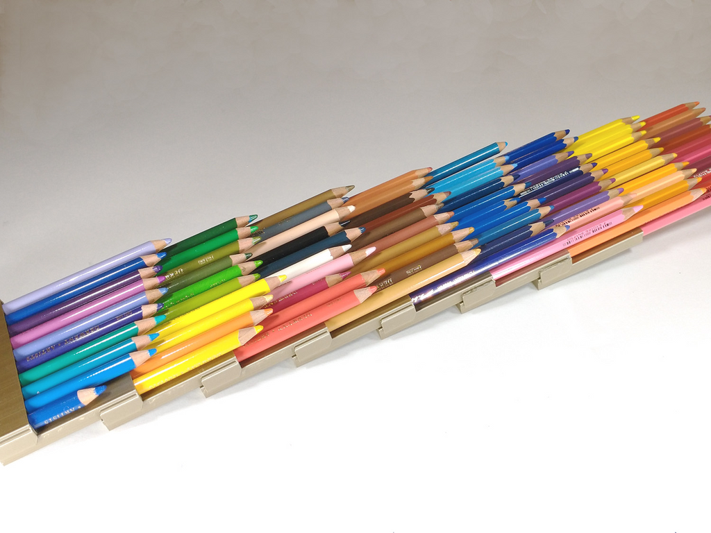 Expanding Colored Pencil Caddy