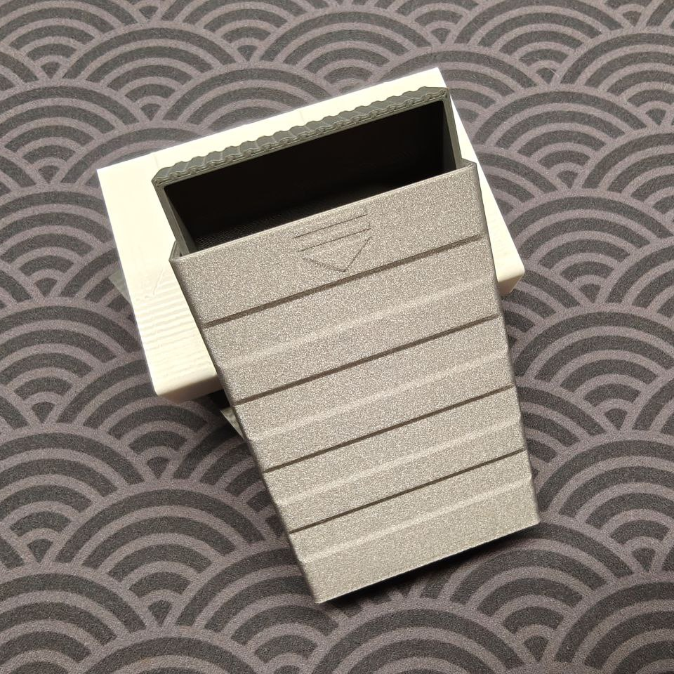 Mechanical Push Latch Box, two parts only