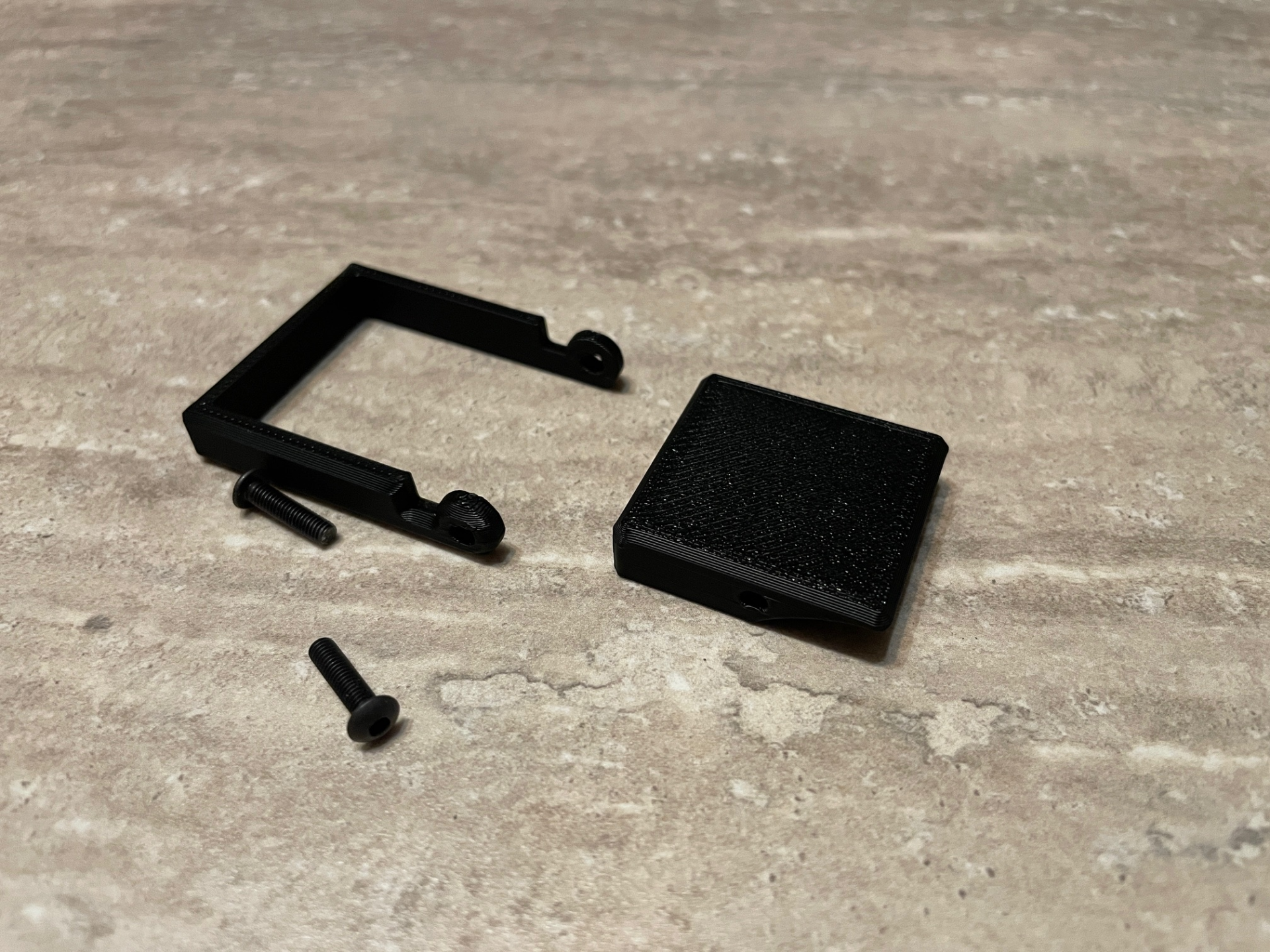 Top glass handle lid venting riser
