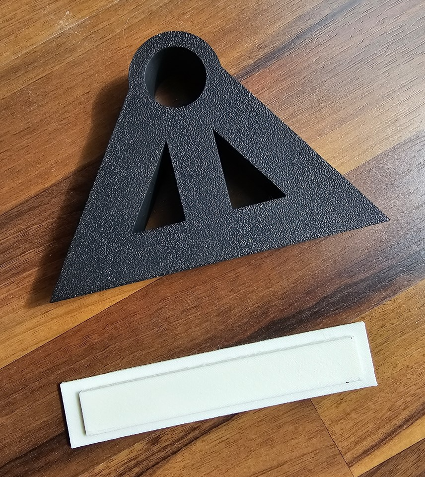 Paralettes (push up stand) using a dumbbell rod