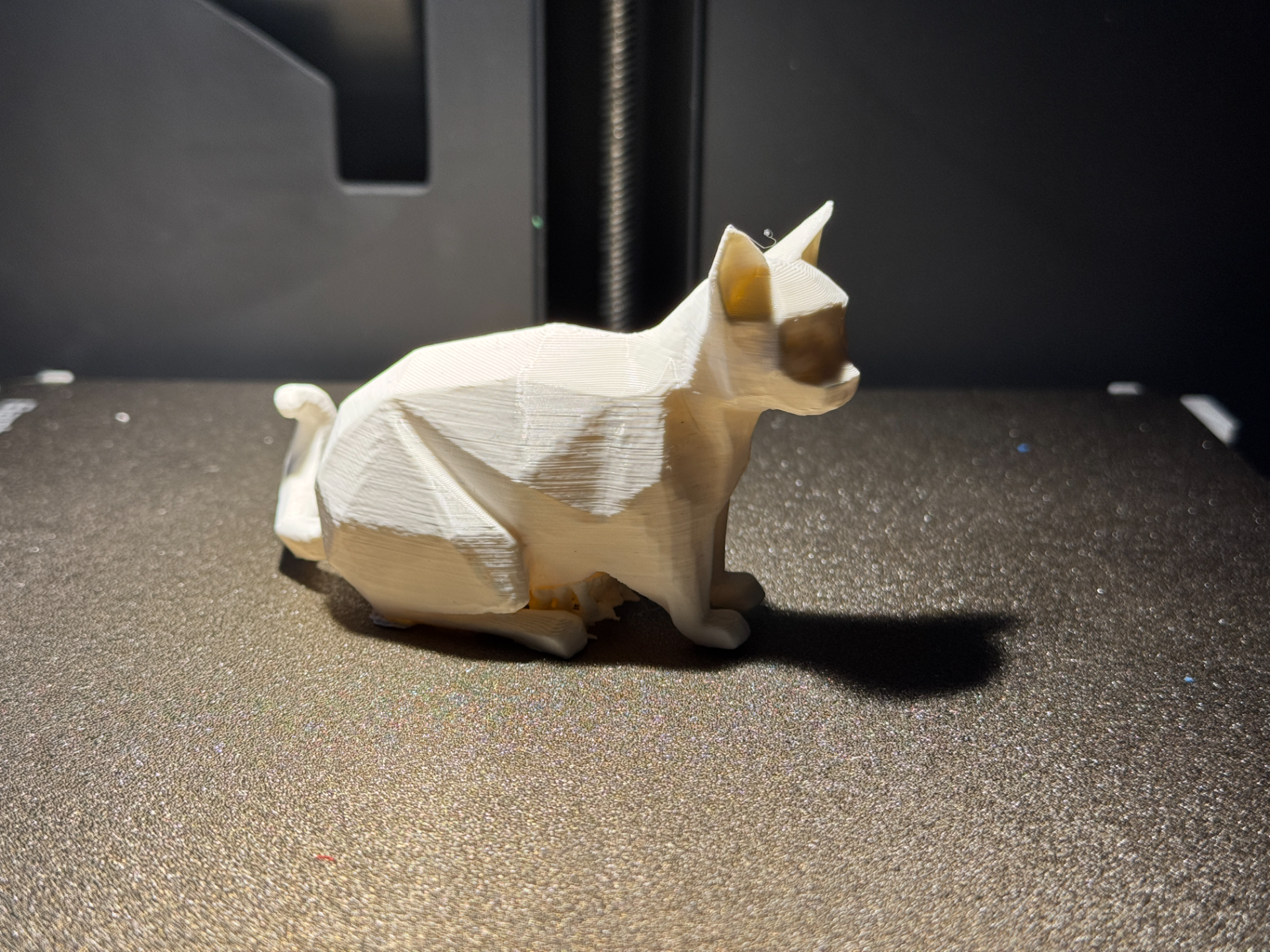 Low poly cat (free to sell)