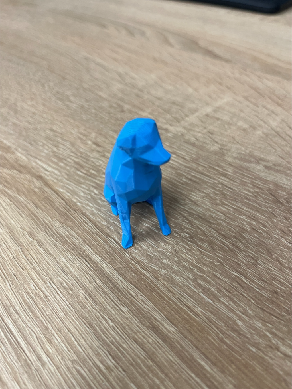 Low poly dog labrador