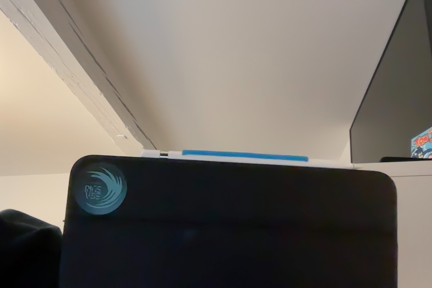 appel pencil maunt