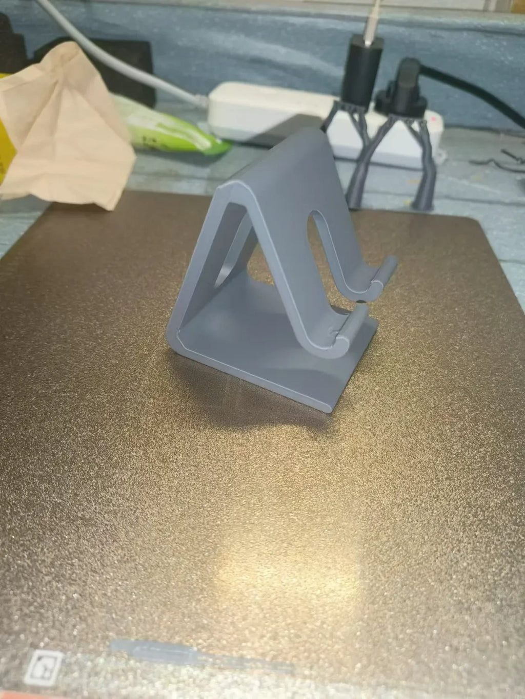 手机支架（简约纯色手机支架）