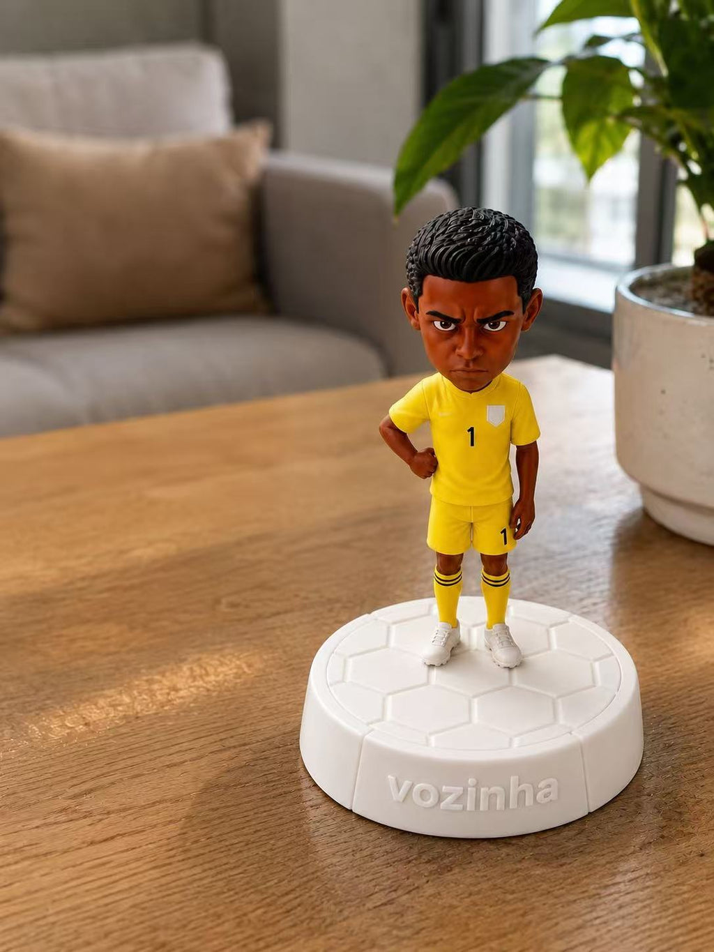 Vozinha (best goalkeeper) (4 colour)