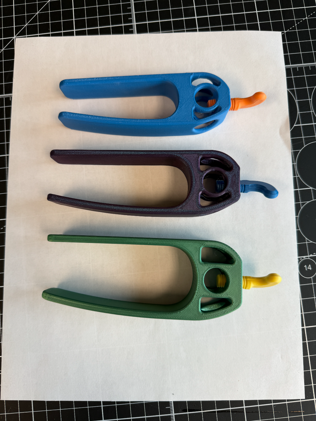 MakeGood Palm Pen - Medium - Writing Device