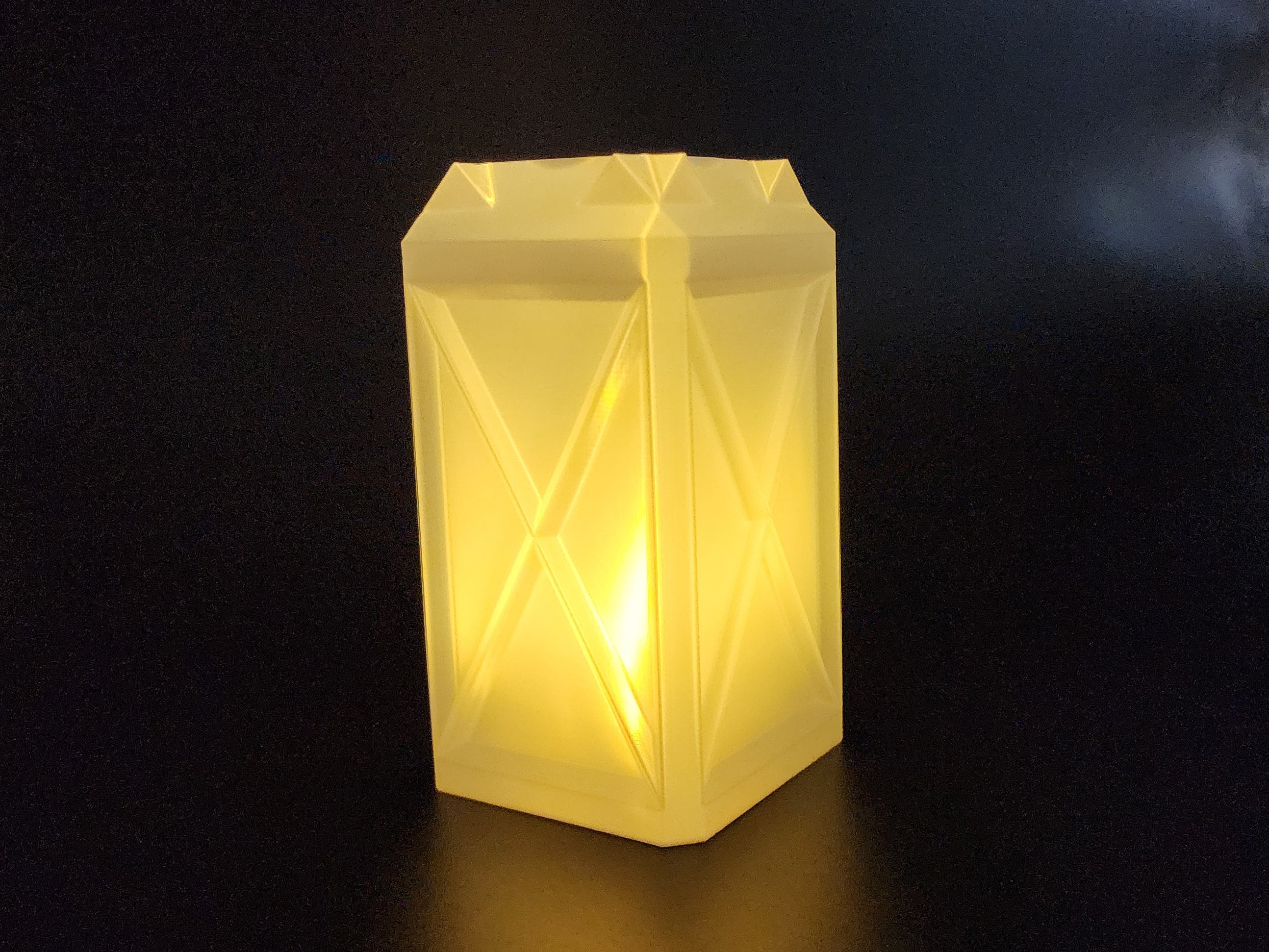 Lantern ⌺ Vase Mode