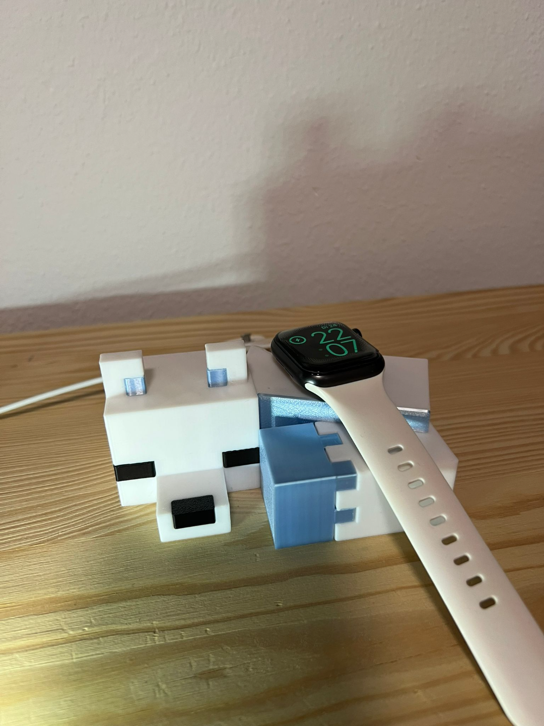Sleeping Arctic Fox Apple Watch Stand - Minecraft