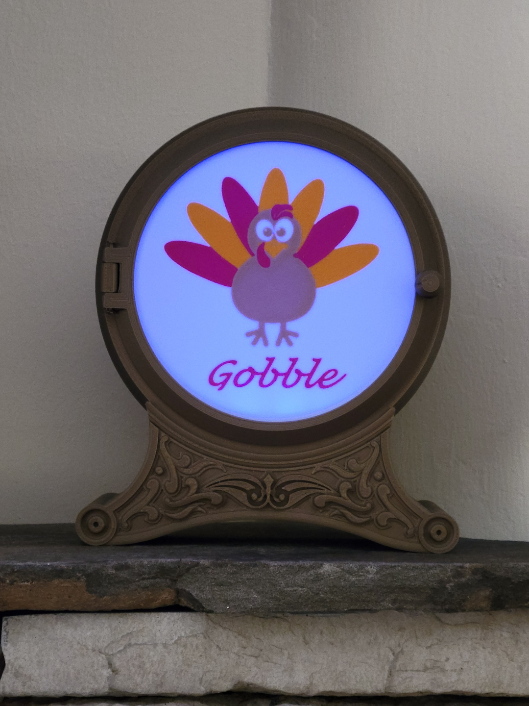 Tea Light Scene, Gobble