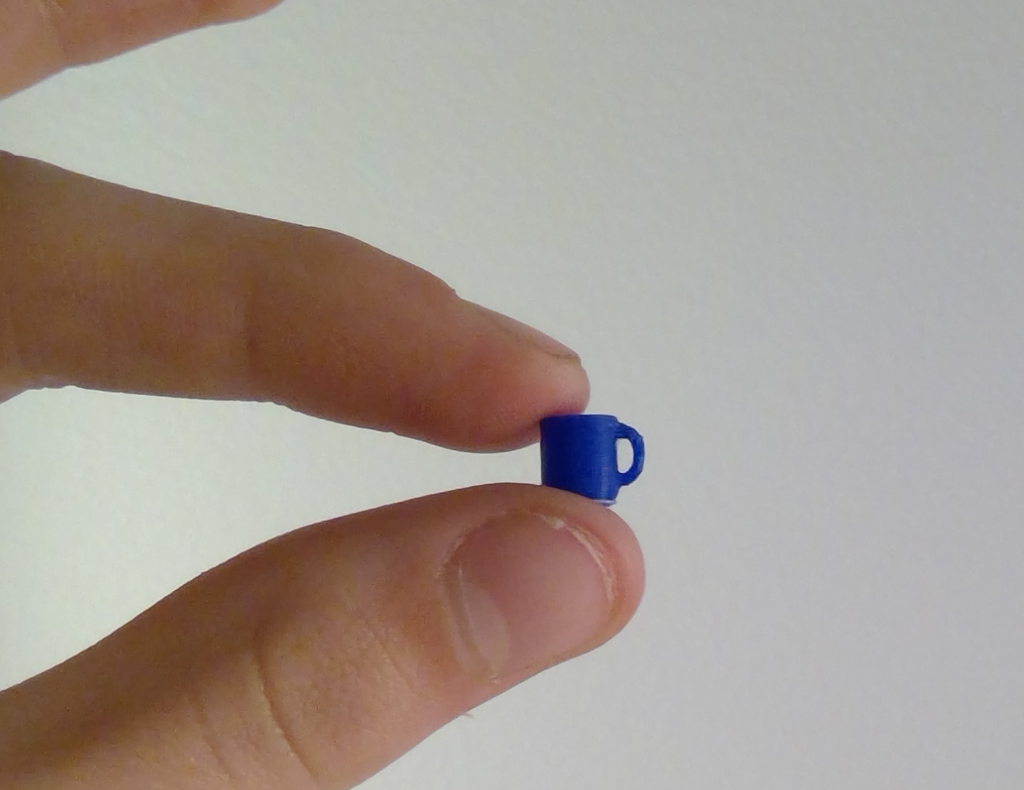 worlds smallest coffee cup (only .3 grams)