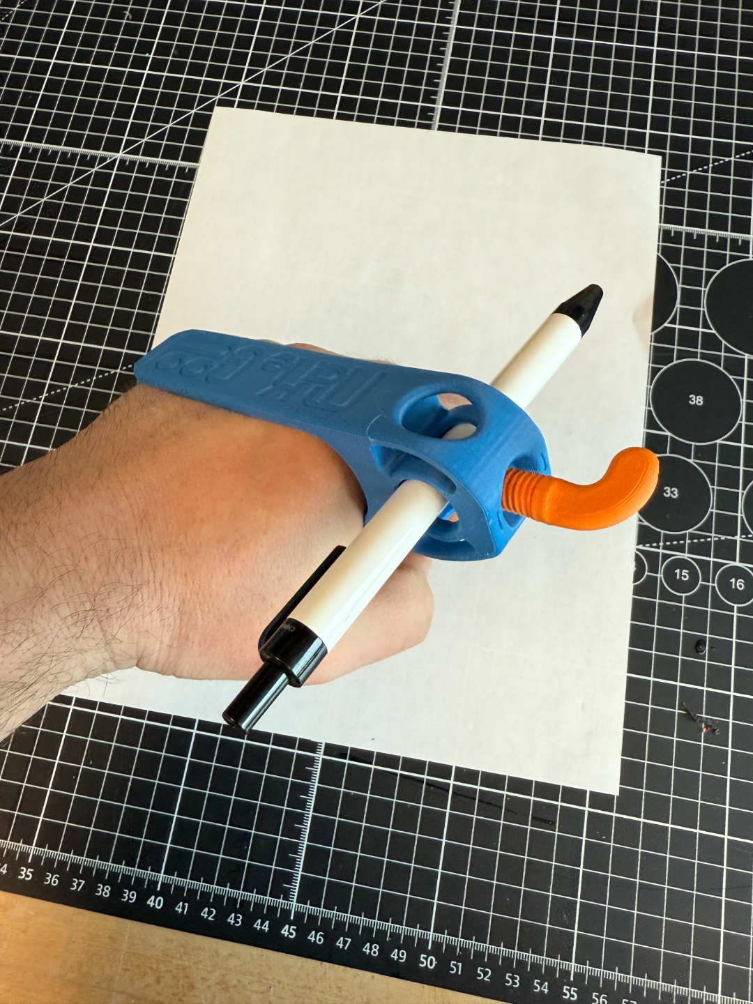 MakeGood Palm Pen - Small - Writing Device