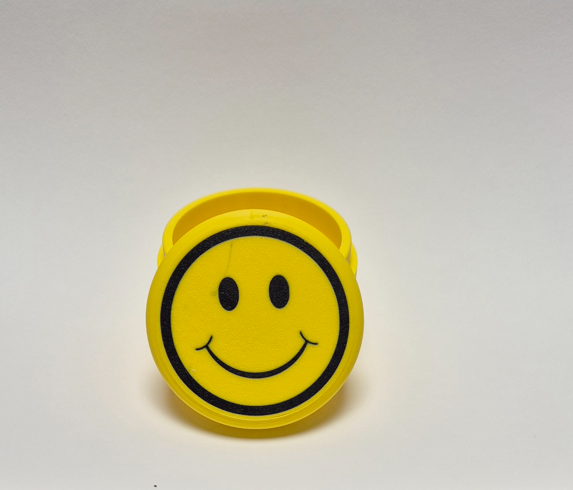 Happy jar / pot Free to sell